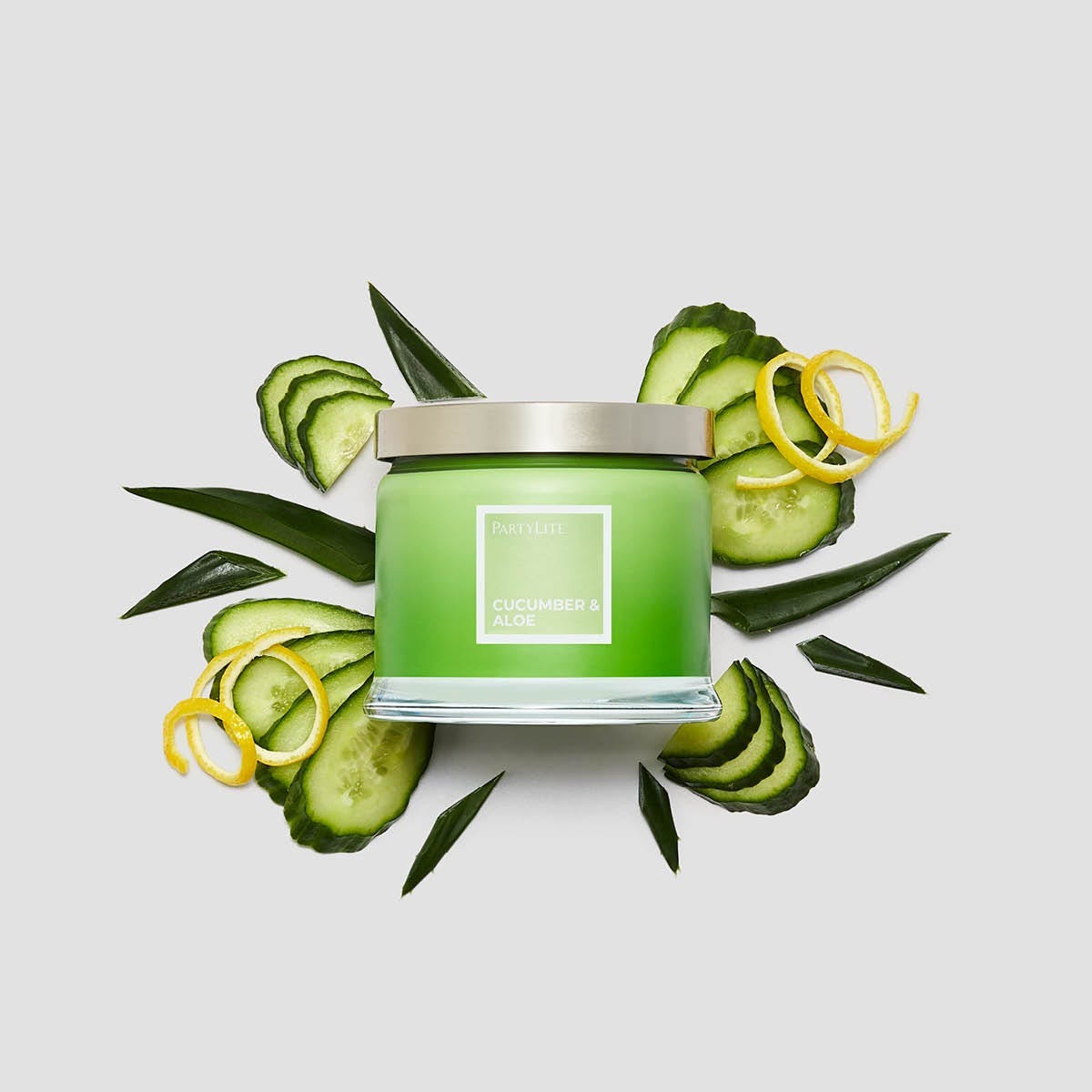 Cucumber & Aloe 3-Wick Jar Candle - PartyLite US