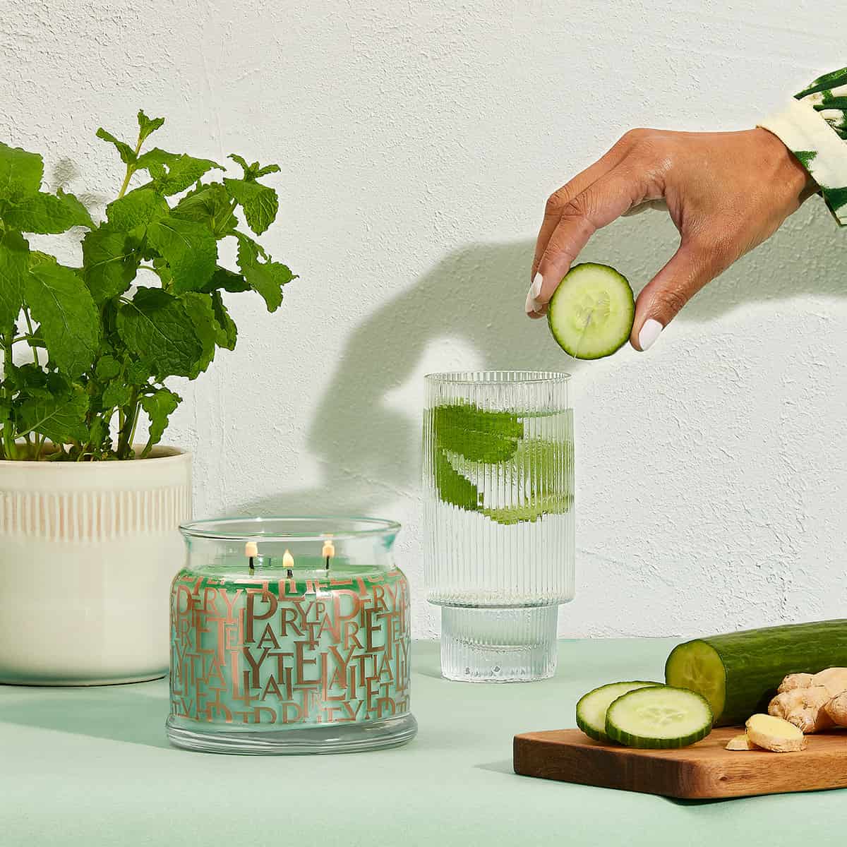 Cucumber Ginger Mint 3-Wick Jar Candle - PartyLite US