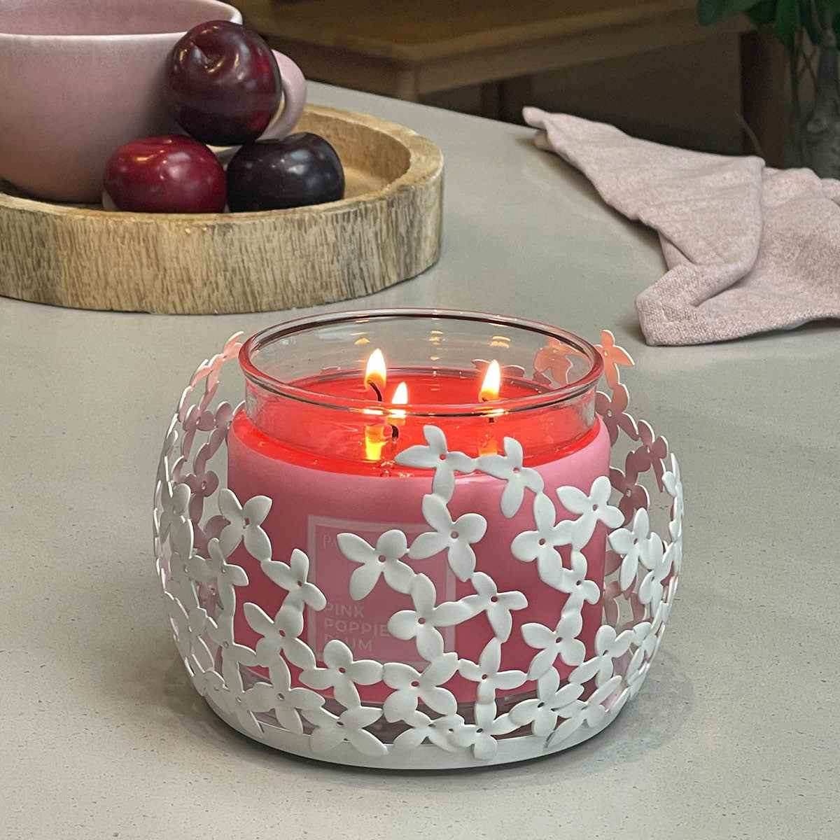 Delicate Floral Candle Holder - PartyLite US