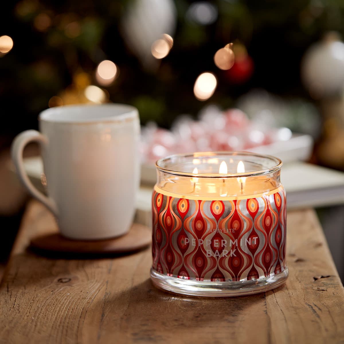 Peppermint Bark 3 Wick Jar Candle - PartyLite US